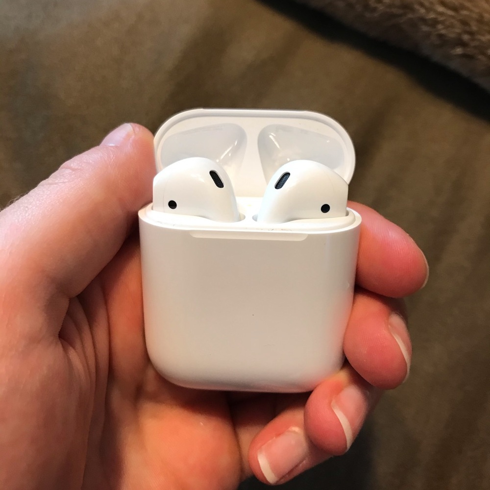 EUC Apple AirPods with light blue silicone case 🍎